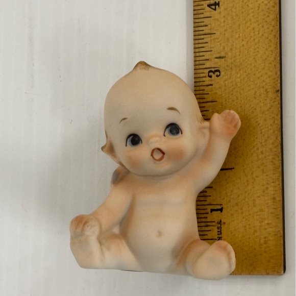 Vintage KEWPIE 3β Bisque Dolls | Set of TWO | Waving and Sad Sitting Dolls EUC - Picture 10 of 16